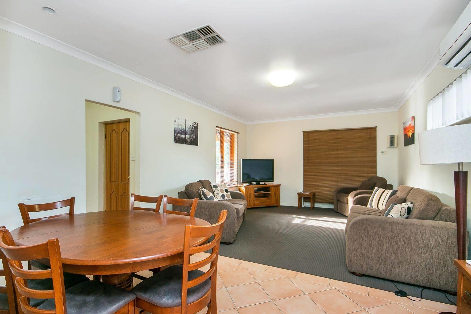 Coranda Lodge Armadale Экстерьер фото